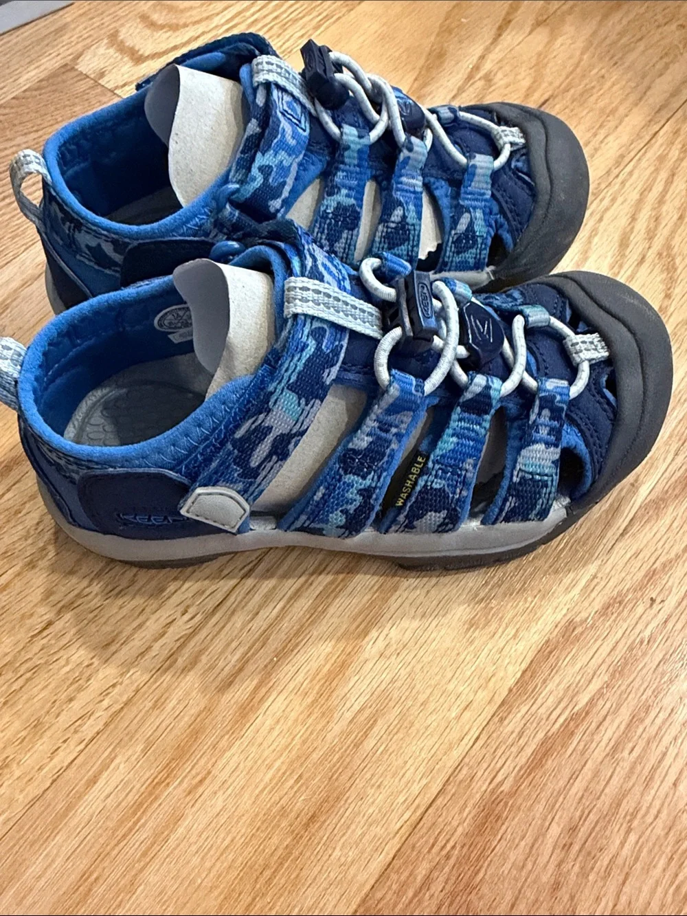 Keen Kids Navy and Light Blue Closed-Toe Water Shoes - Newport H2 size 12